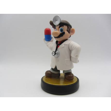 Amiibo Doctor Mario