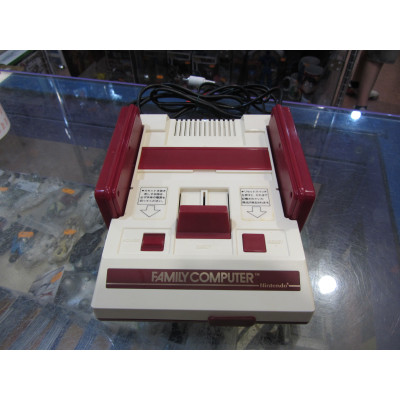 Nintendo Famicom AC 220 y Mod AV
