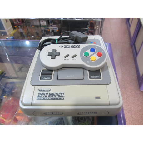 Super Nintendo con AV (Solo venta en tienda)